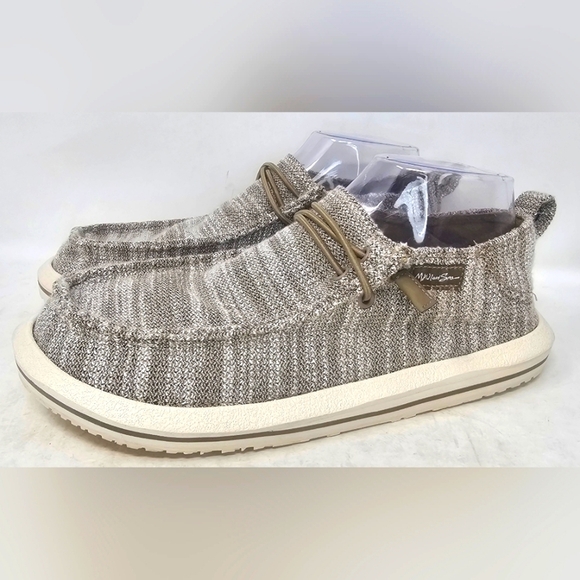 Maui and Sons Men's Slip On Khaki Casual Lightweight Beach Loafers Size 7 - Picture 1 of 13